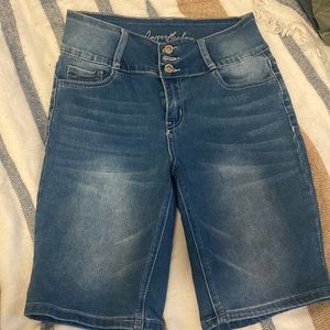 CopperFlash Denim Shorts Size 6.